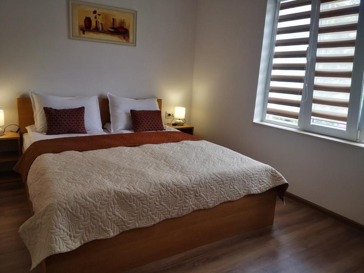Saint Maria Guest House Velingrad Esterno foto