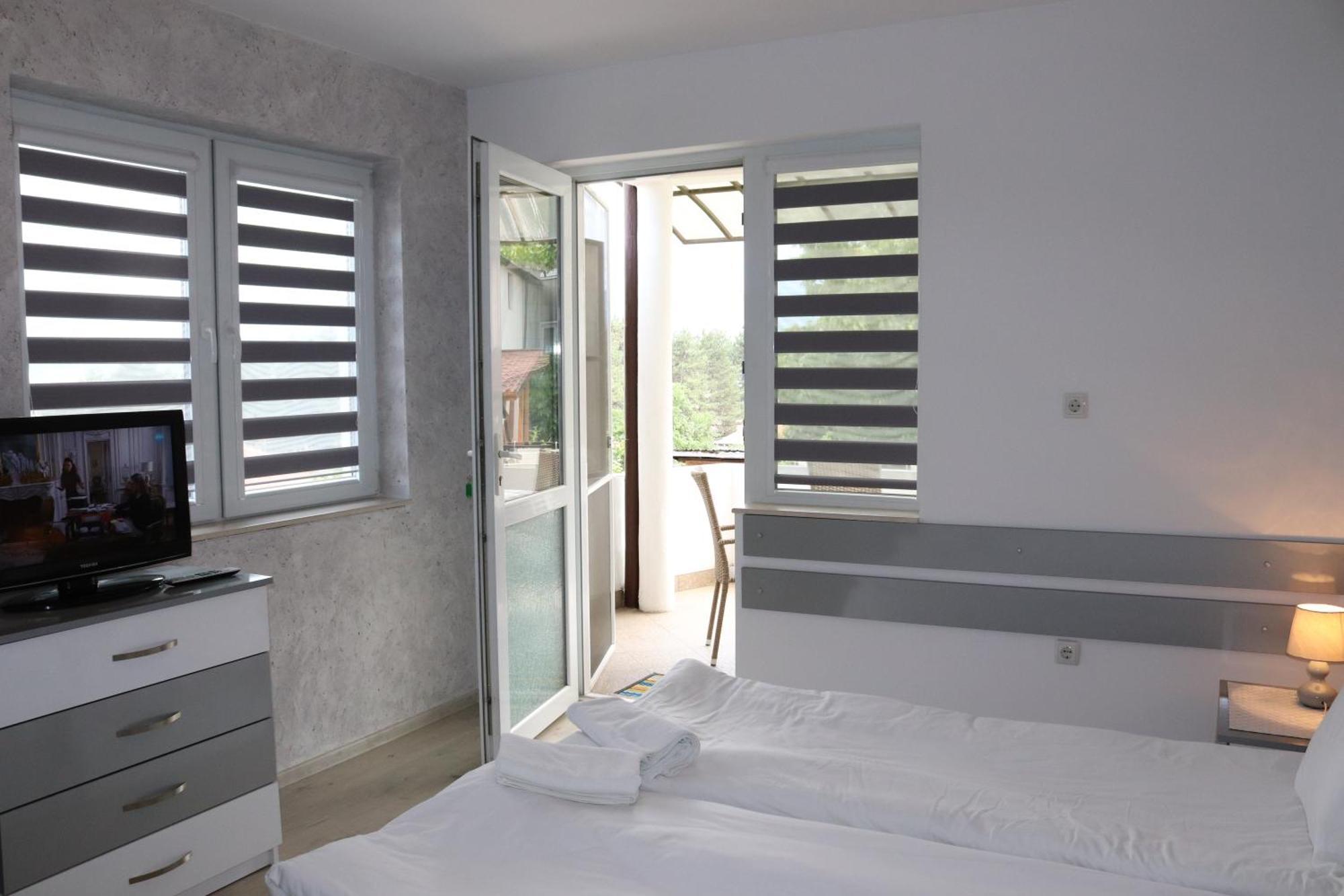 Saint Maria Guest House Velingrad Esterno foto